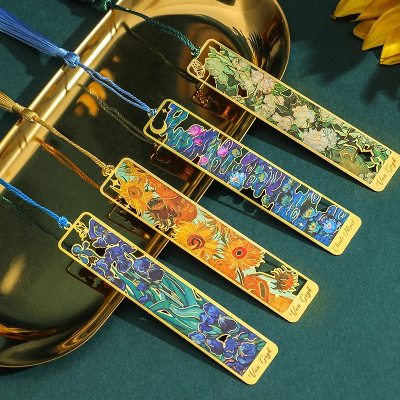 Retro Floral Painting Metal Bookmark Hollow Bronzing Bookmark With Tassel For Book